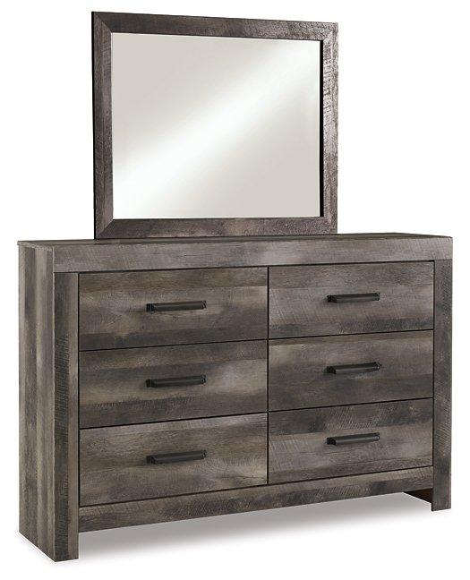 Wynnlow Dresser and Mirror Hot on Sale