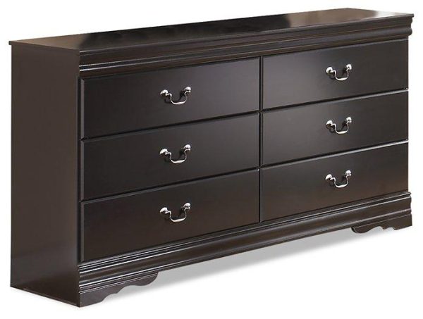 Huey Vineyard Dresser and Mirror on Sale