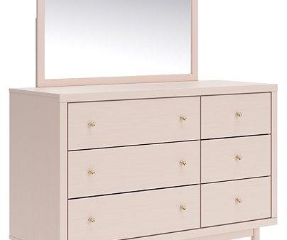 Wistenpine Dresser and Mirror For Sale